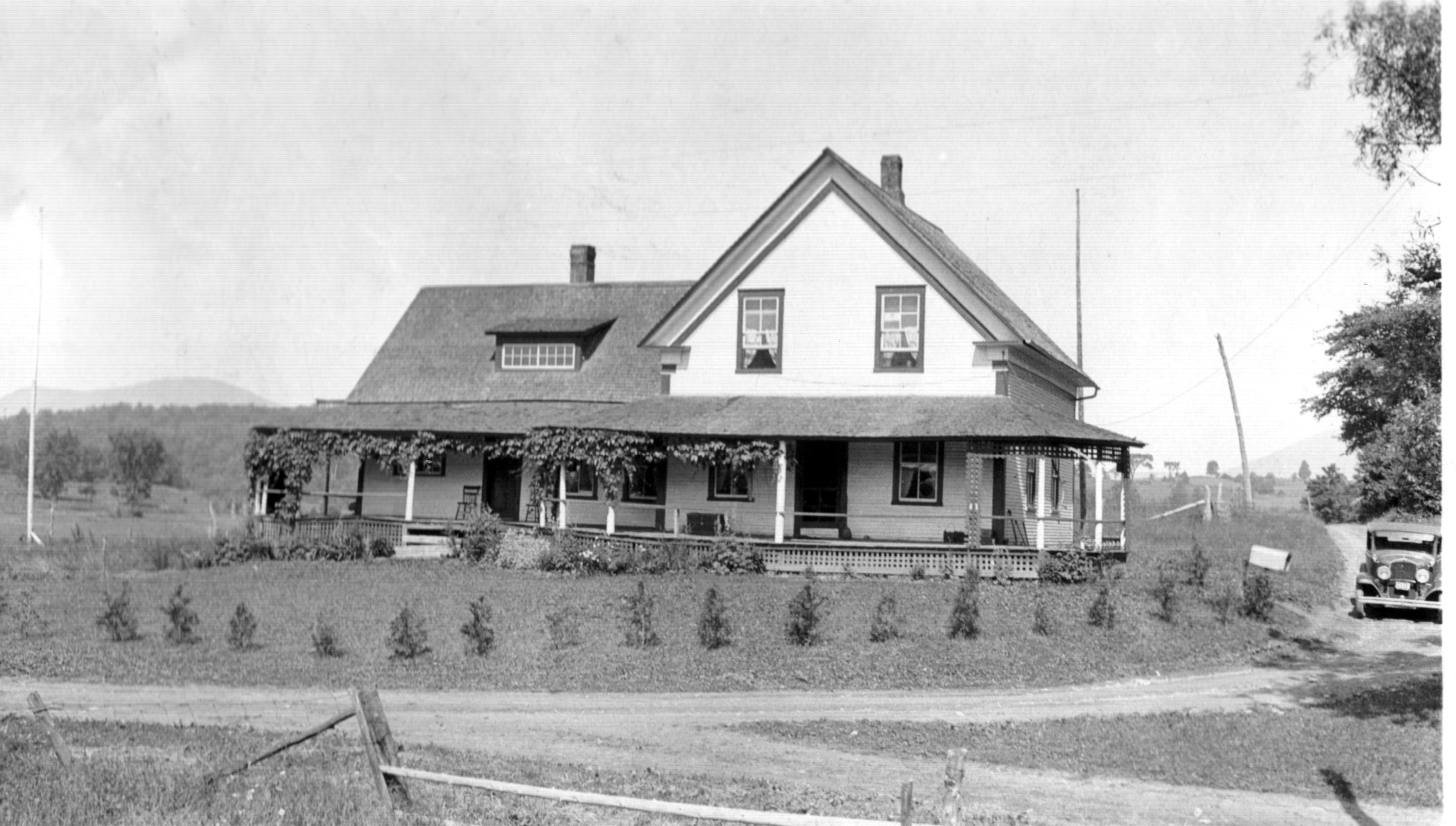 Weir FarmHouse